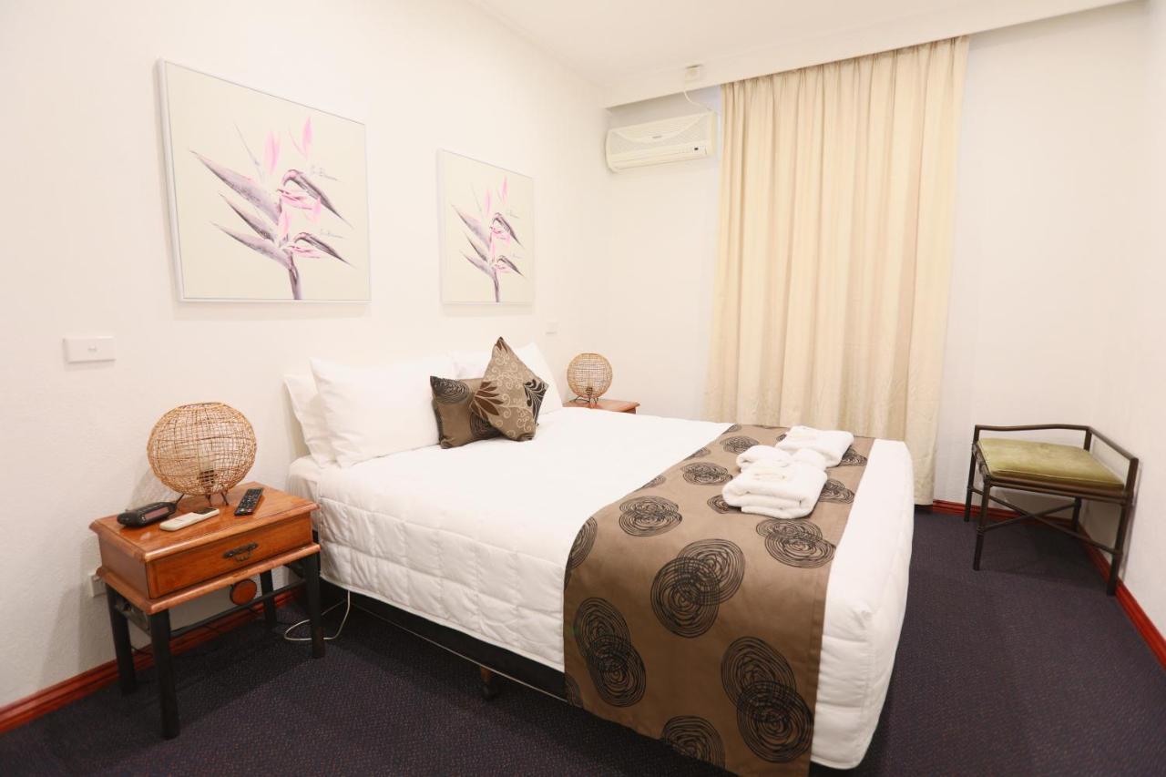 The Esplanade Motel Lakes Entrance Kültér fotó