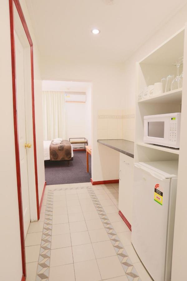 The Esplanade Motel Lakes Entrance Kültér fotó