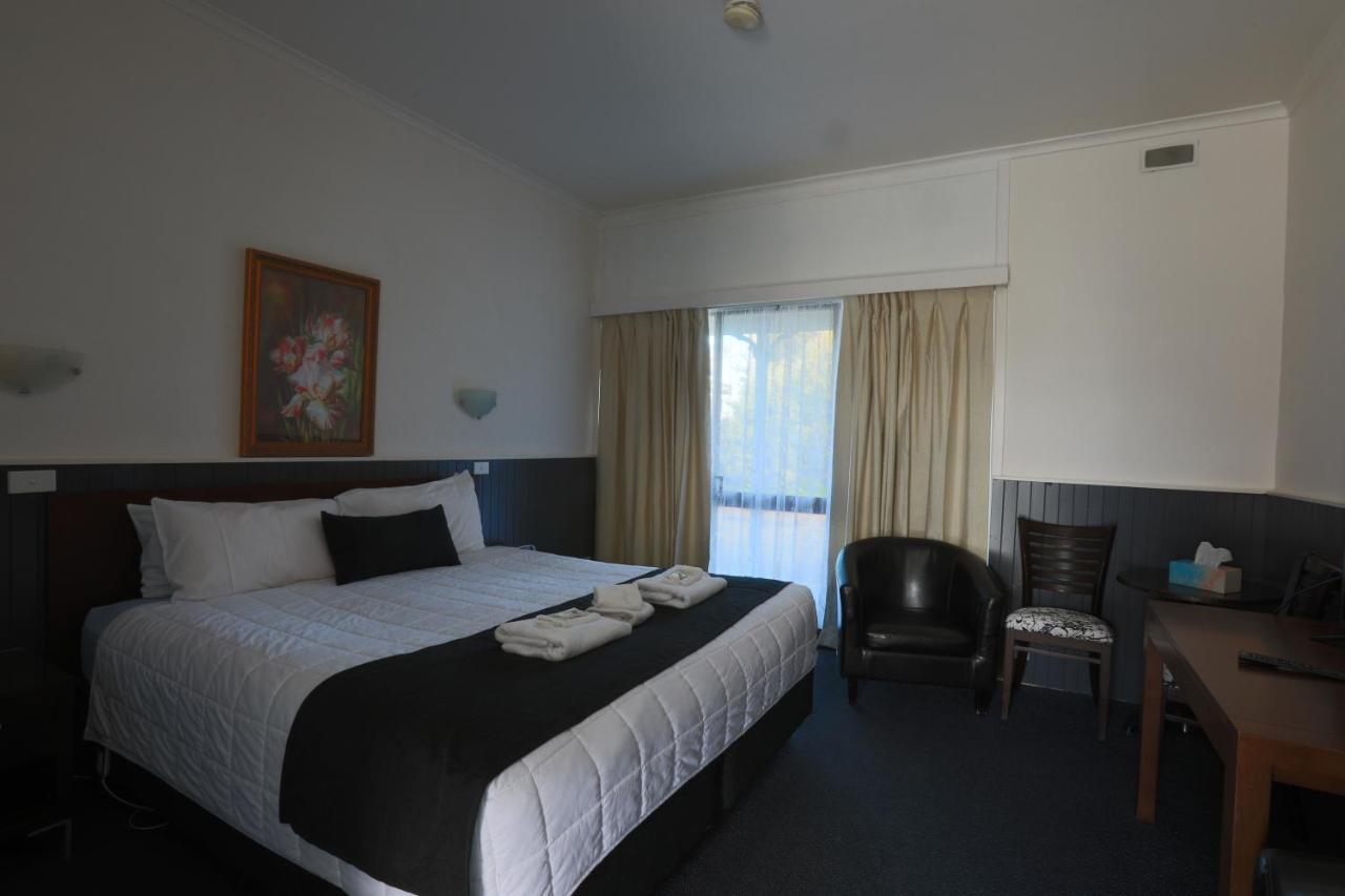 The Esplanade Motel Lakes Entrance Kültér fotó
