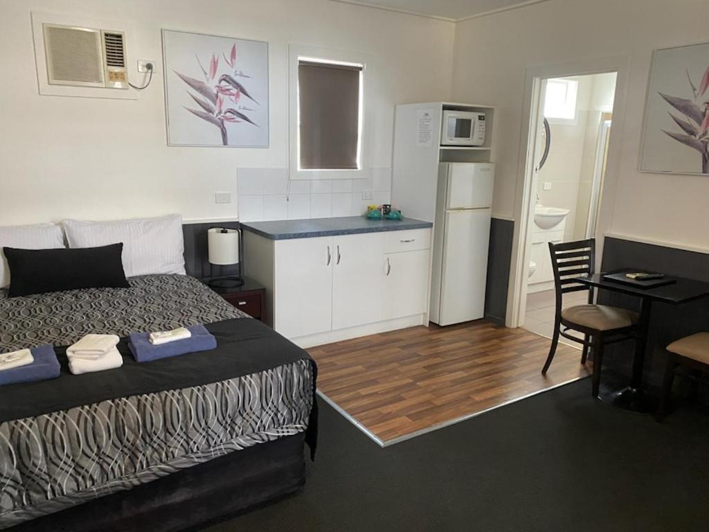 The Esplanade Motel Lakes Entrance Kültér fotó